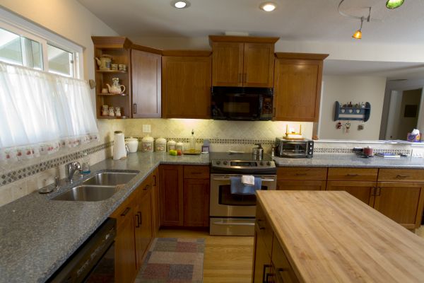 Cherry Cabinet Remodeling in Sugar Land